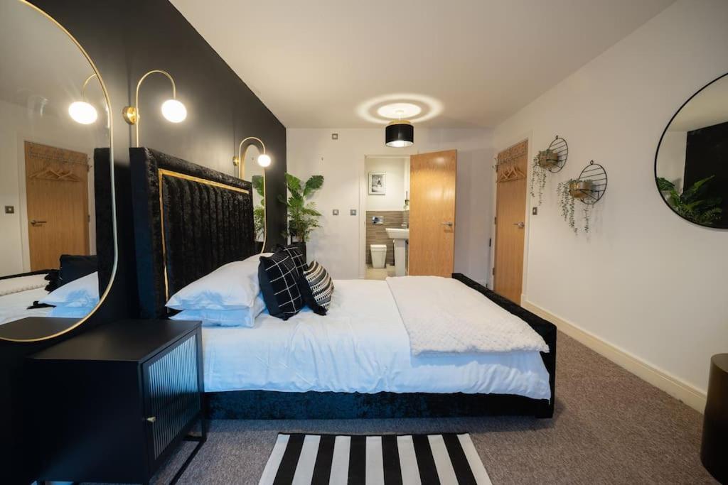 Penthouse Noir - Wyndale Living - Central Bham 2Br Birmingham Exterior photo