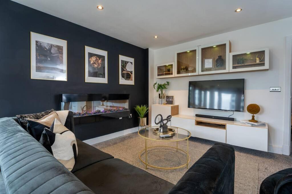 Penthouse Noir - Wyndale Living - Central Bham 2Br Birmingham Exterior photo