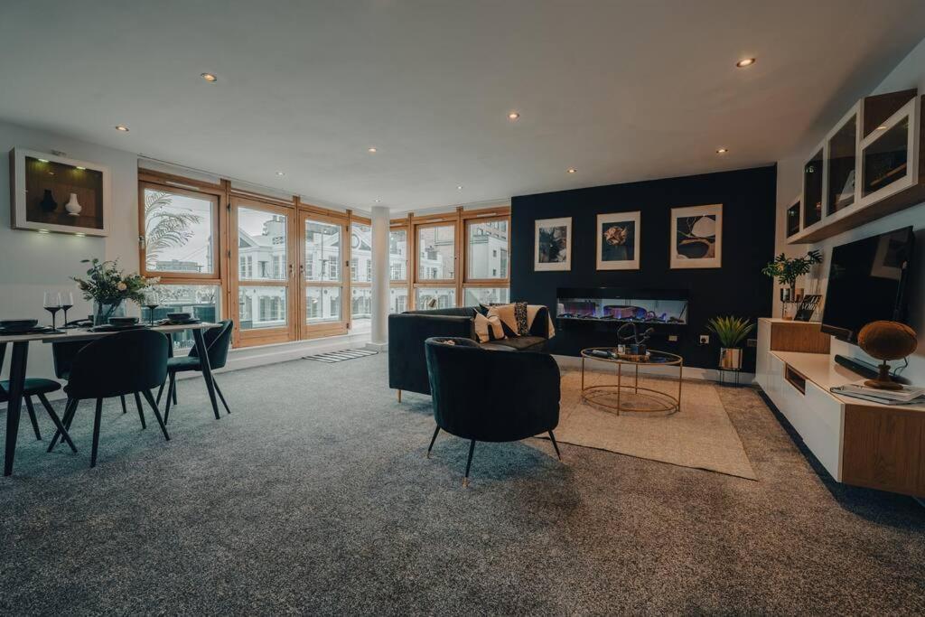 Penthouse Noir - Wyndale Living - Central Bham 2Br Birmingham Exterior photo